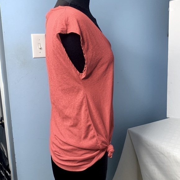 Gymshark Womens Red Coral Nikki Blackketter Care free Tee Shirt Top Size Small - Picture 4 of 8